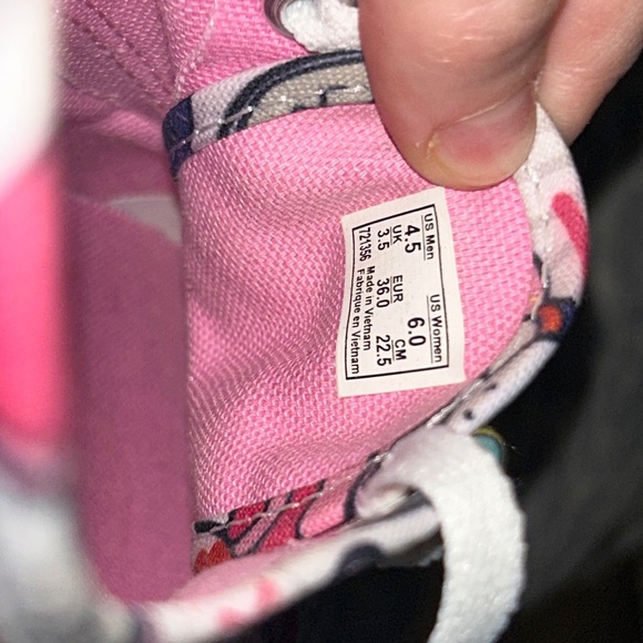 Vans authentic Donut Unicorn multi color / white in box basically new - Picture 5 of 5